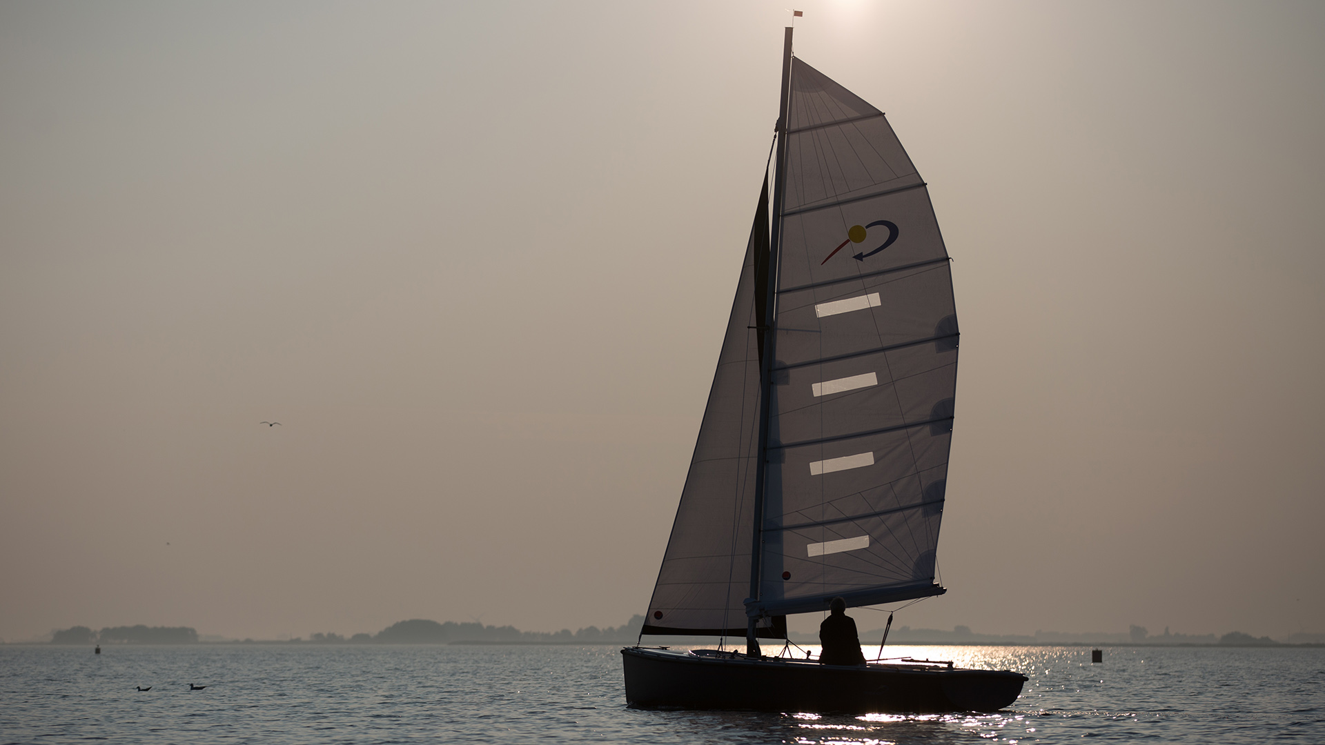 1. Hoora Yachten - Motion 670