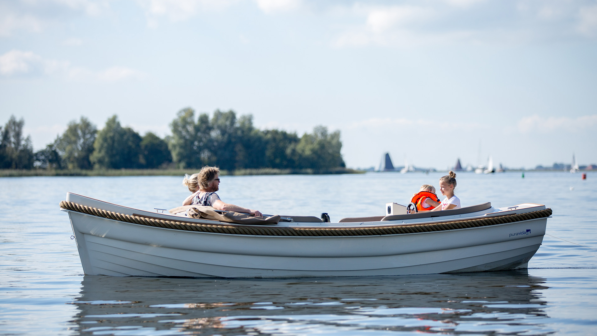 02.Pura Vida – Slider foto’s Hoora Yachts