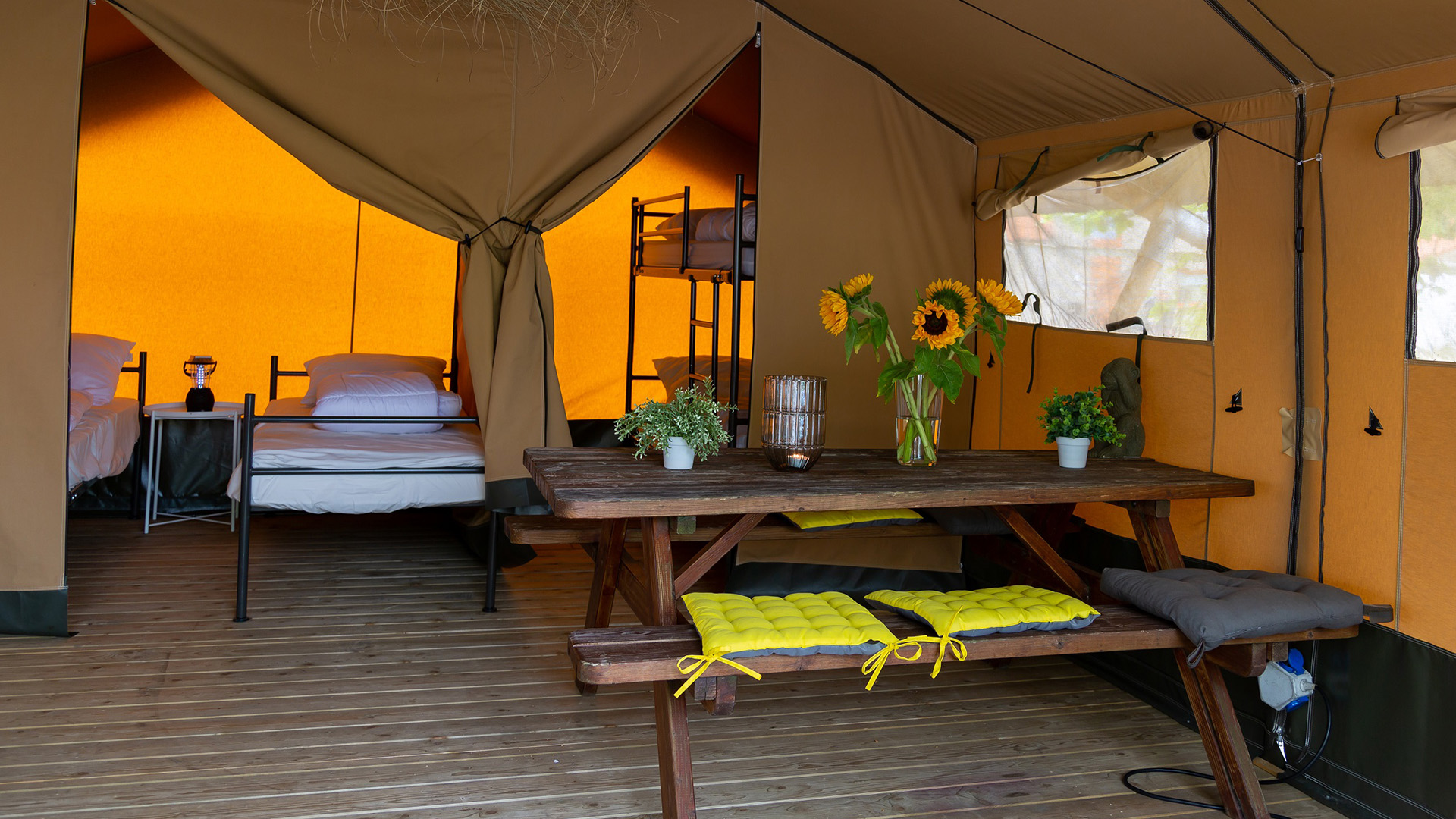 Hoora Watersport Safari Tent
